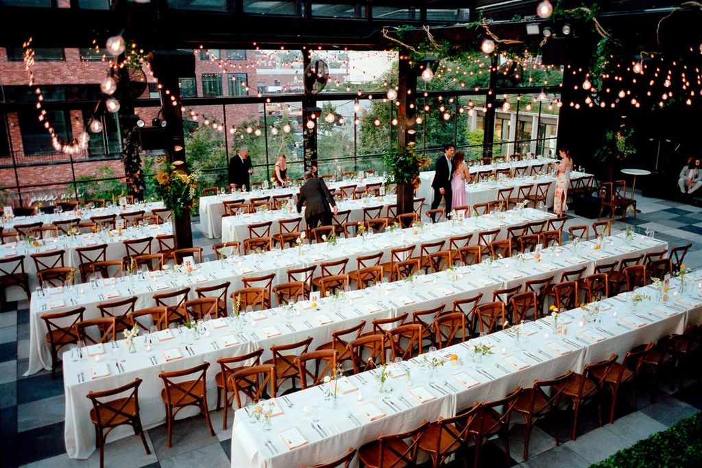 10 Green Flags to Look for When Selecting Your Wedding Vendors